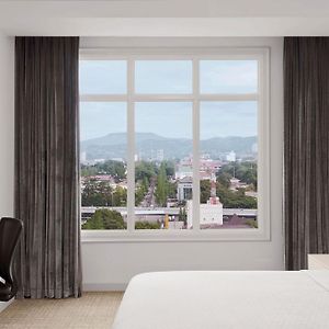 Four Points By Sheraton Bandung